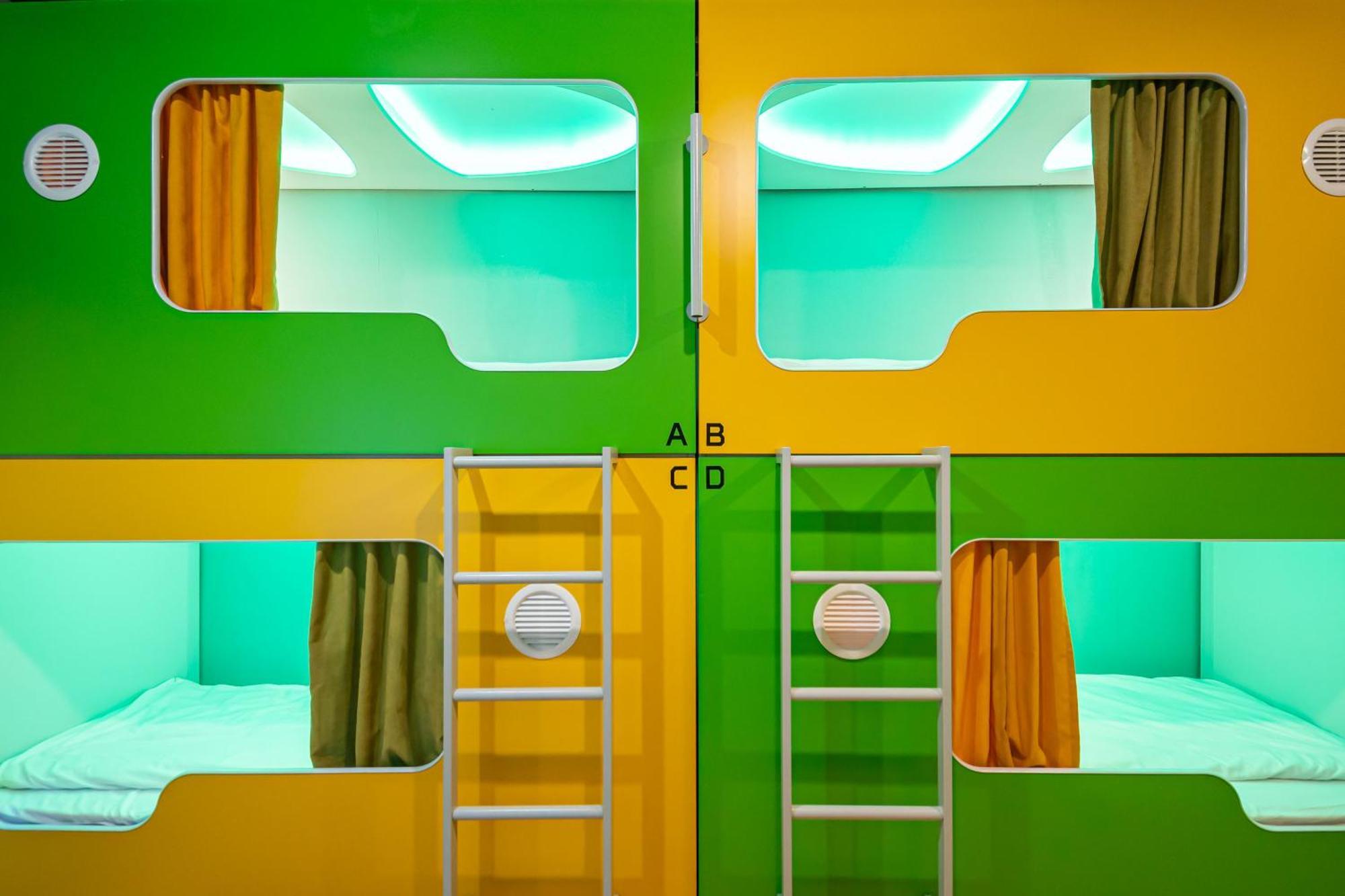 Green Cube Capsule Hostel Sofie Exteriér fotografie